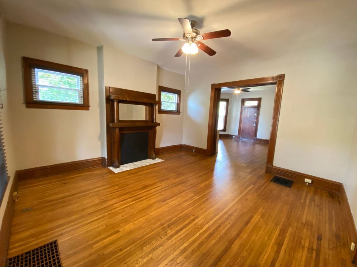 Apartment for rent at 101 W King Ave, Columbus, OH 43201