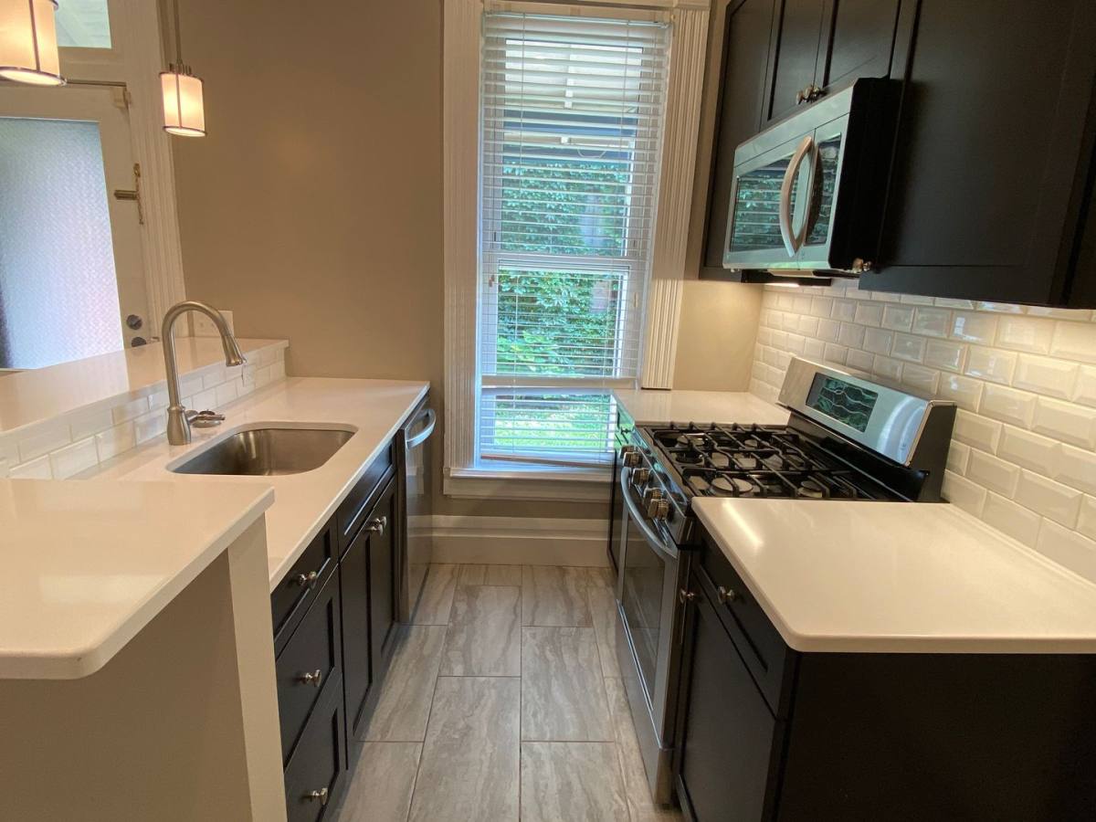 Apartment for rent at 101 W King Ave, Columbus, OH 43201