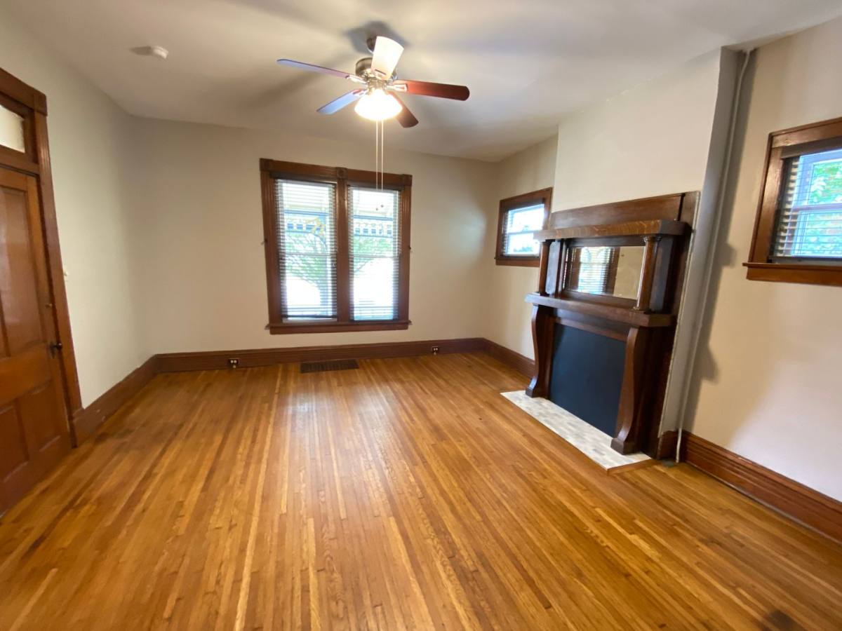 Apartment for rent at 101 W King Ave, Columbus, OH 43201