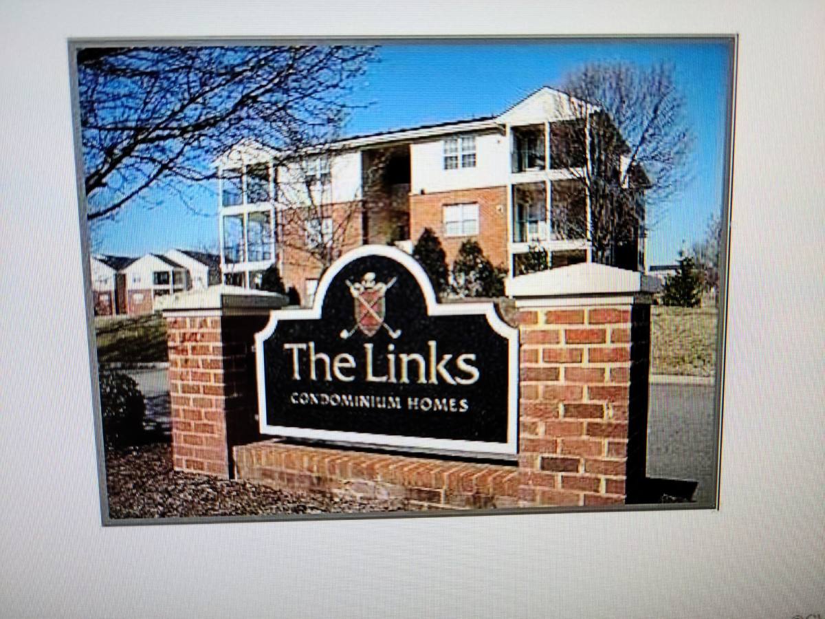 Condo for rent at 830 Brassie Lane #G, Glen Allen, VA 23059