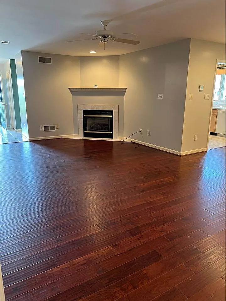 Townhouse for rent at 364 Phoenix Dr, Chambersburg, PA 17201