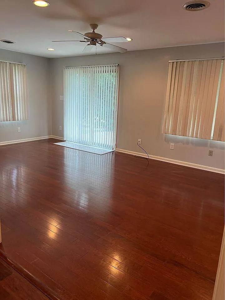 Townhouse for rent at 364 Phoenix Dr, Chambersburg, PA 17201