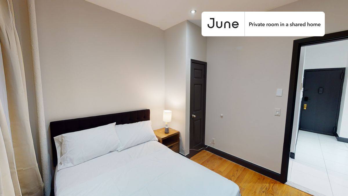 Apartment for rent at 207 W 109th St #B, New York, NY 10025