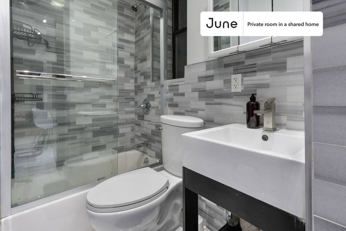 Apartment for rent at 207 W 109th St #B, New York, NY 10025