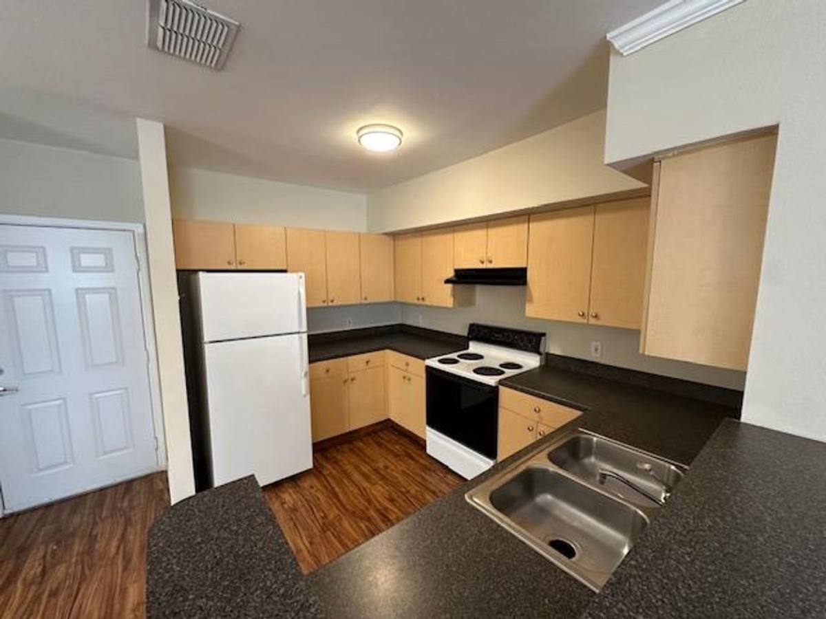 Townhouse for rent at 727 Siena Palm Dr, Kissimmee, FL 34747
