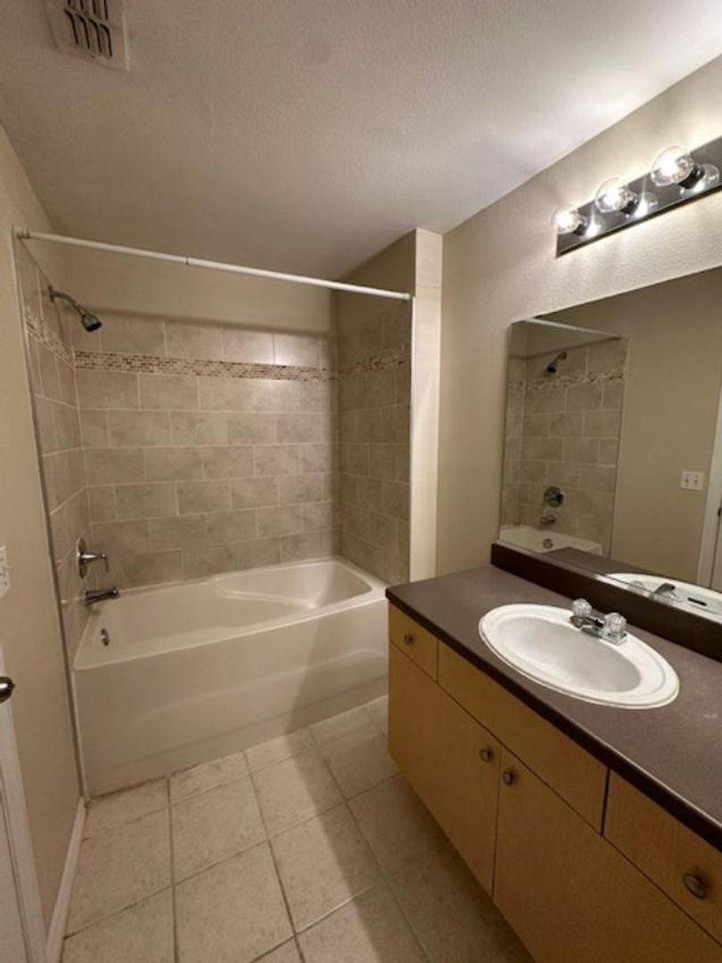 Townhouse for rent at 727 Siena Palm Dr, Kissimmee, FL 34747