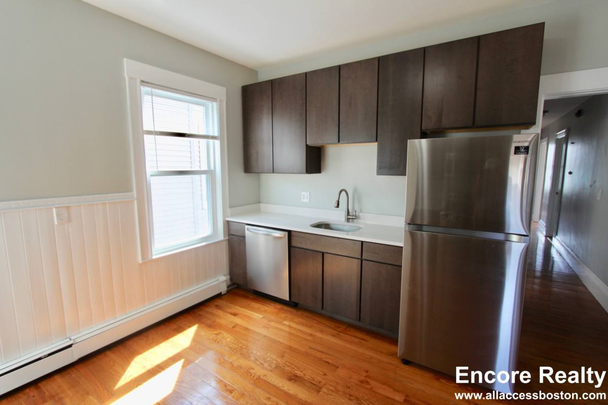 Apartment for rent at 15 Elder St #7, Dorchester, MA 02125