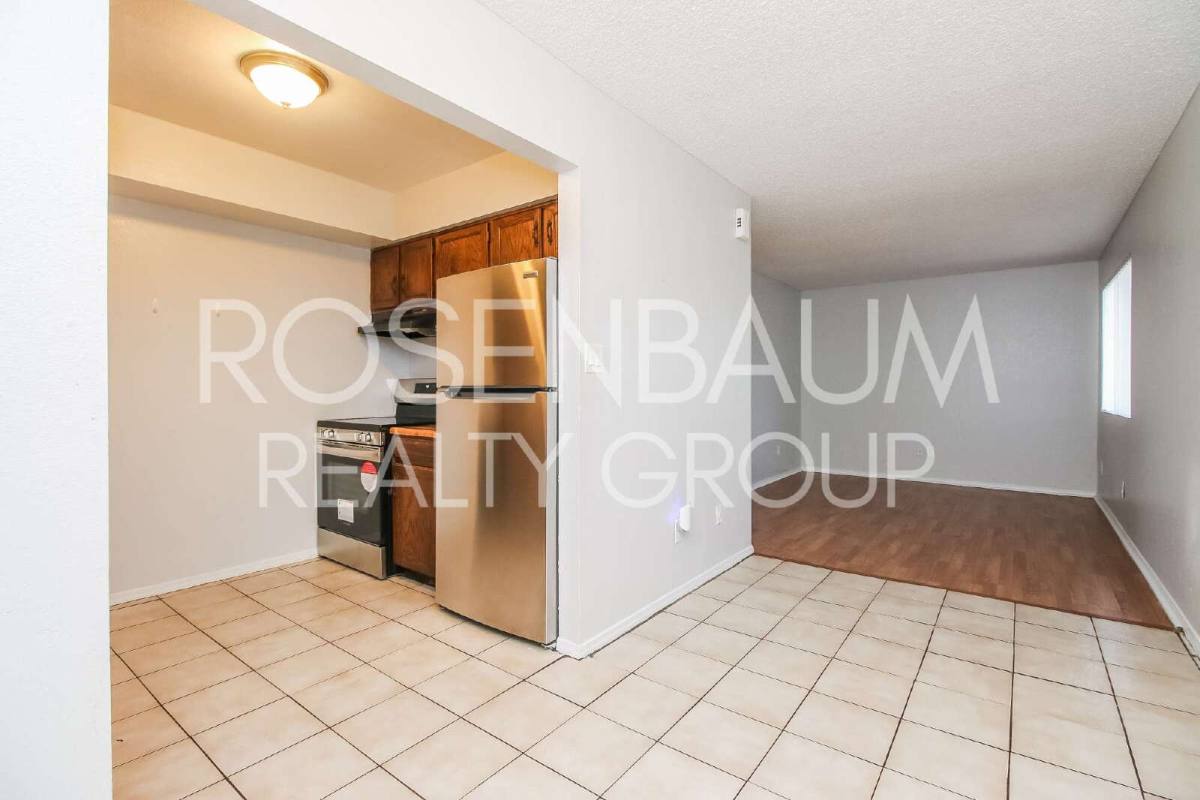 Apartment for rent at 1050 W University Dr #201, Mesa, AZ 85201