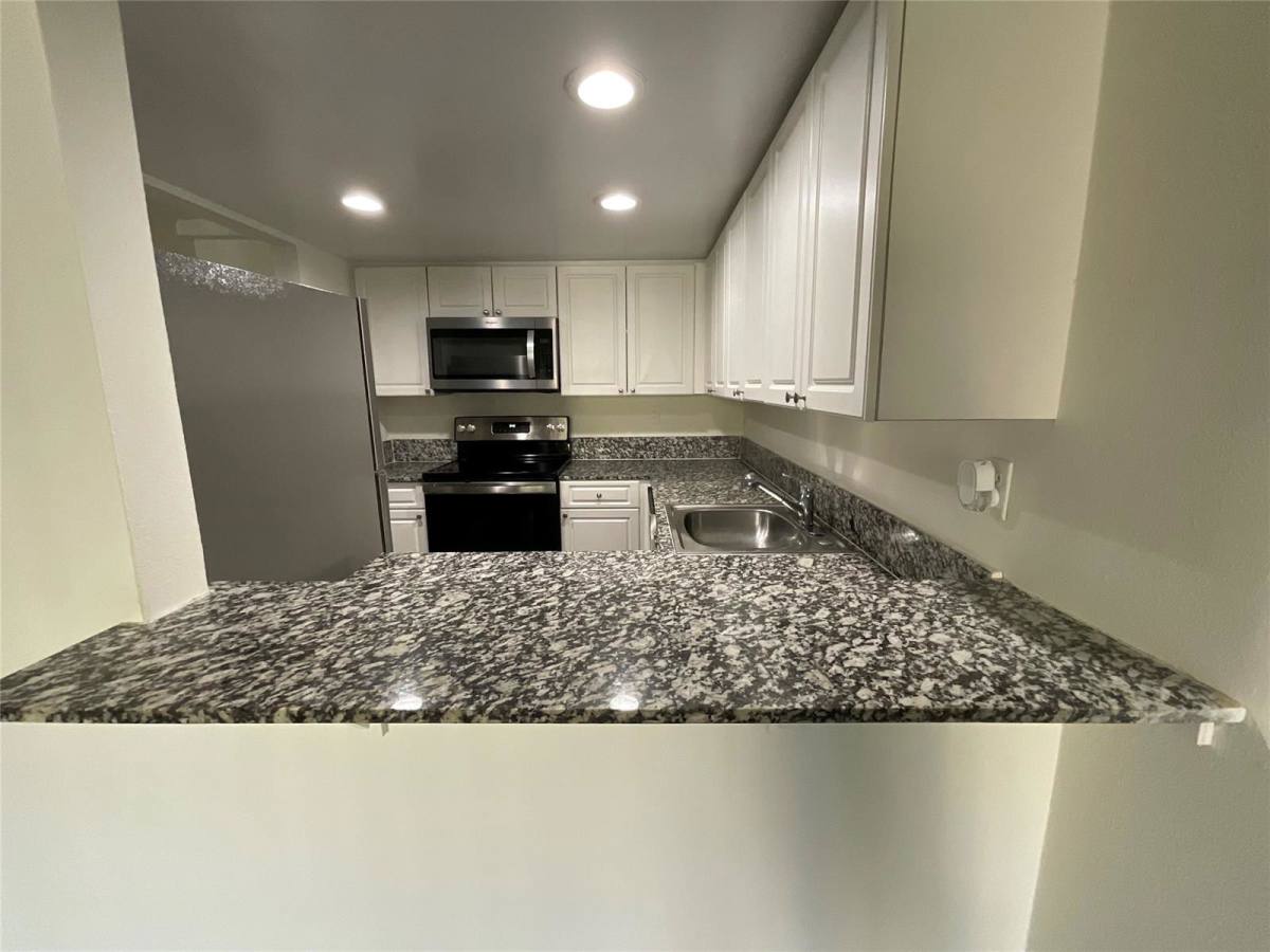 Apartment for rent at 19477 NE 10th Ave, Miami, FL 33179
