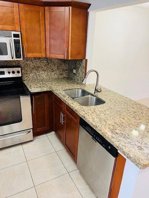 Apartment for rent at 1148 NW 106th Terrace, Hollywood, FL 33026