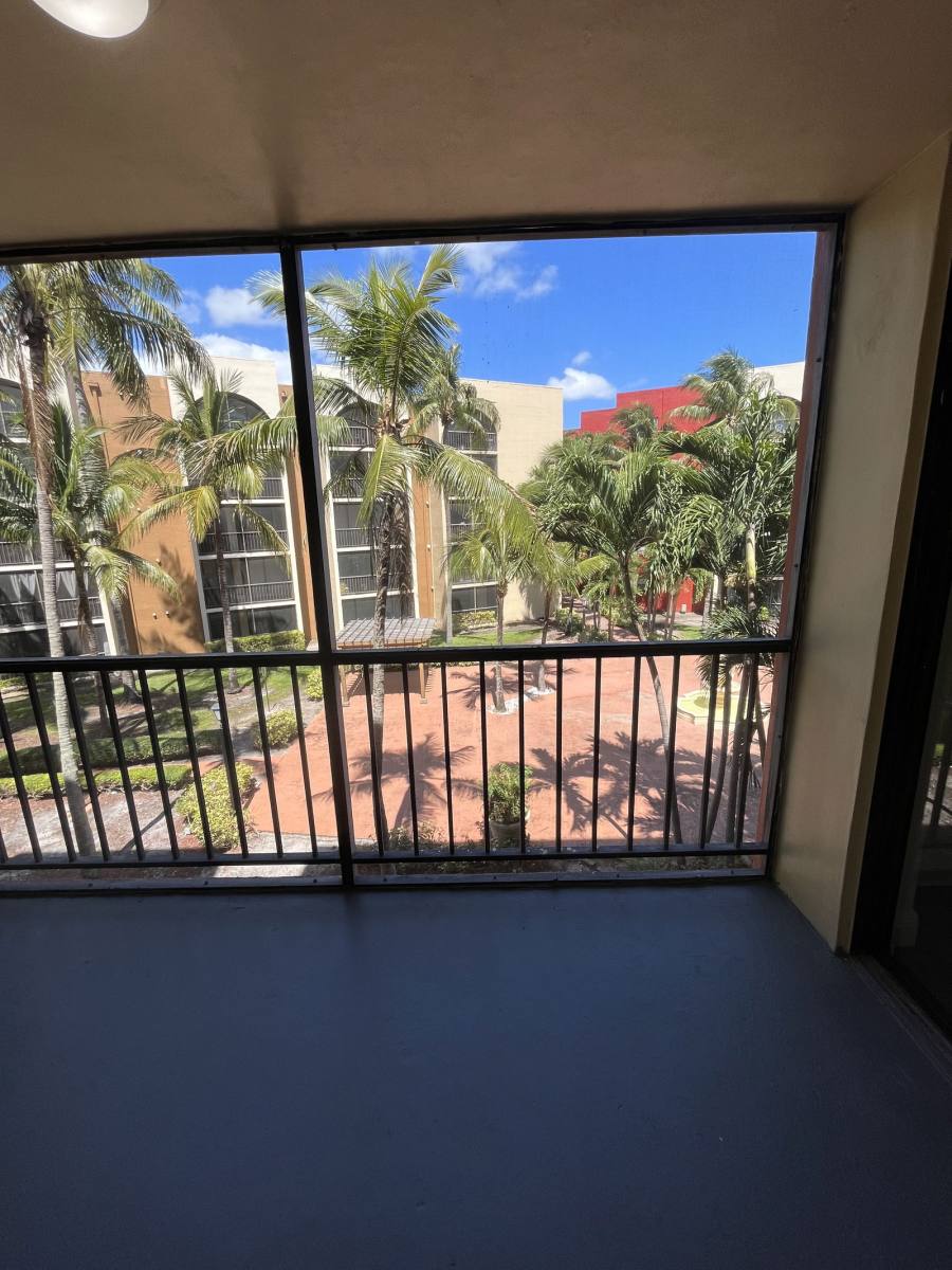 Apartment for rent at 19477 NE 10th Ave, Miami, FL 33179