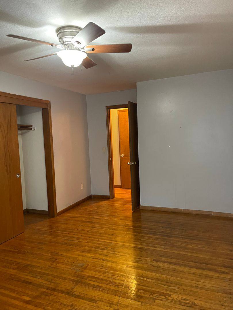 Apartment for rent at 801 University Ave SE, Minneapolis, MN 55414