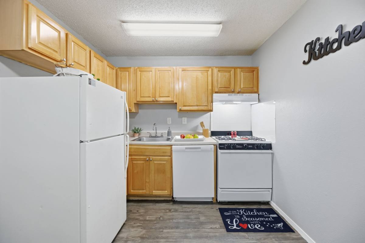 Apartment for rent at 9730 E 33rd St, Tulsa, OK 74146