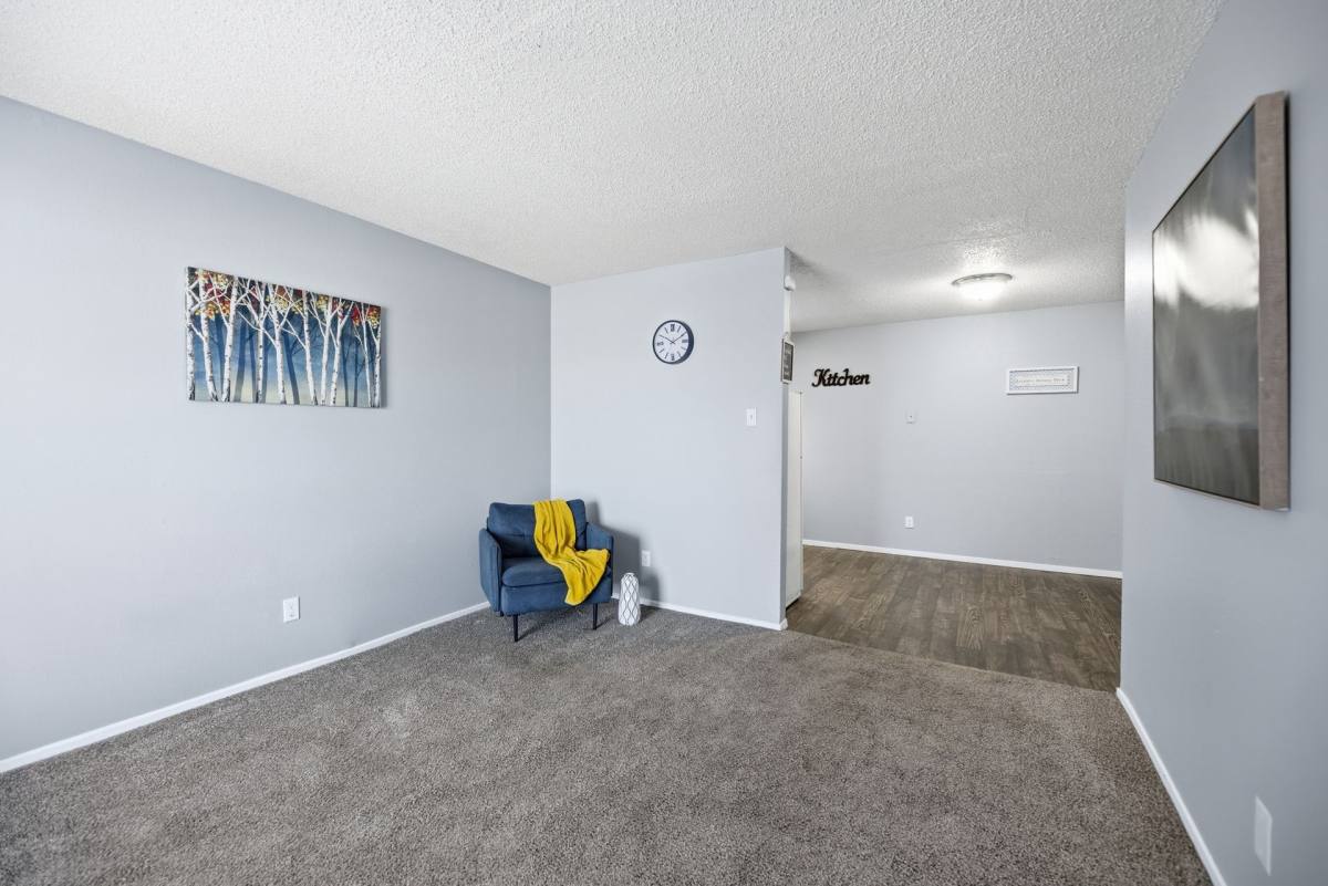 Apartment for rent at 9730 E 33rd St, Tulsa, OK 74146