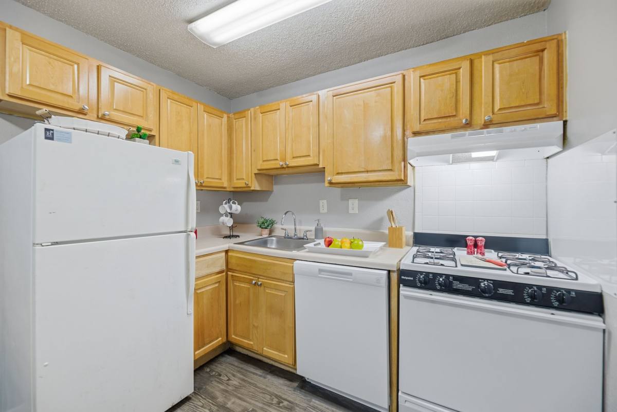 Apartment for rent at 9730 E 33rd St, Tulsa, OK 74146