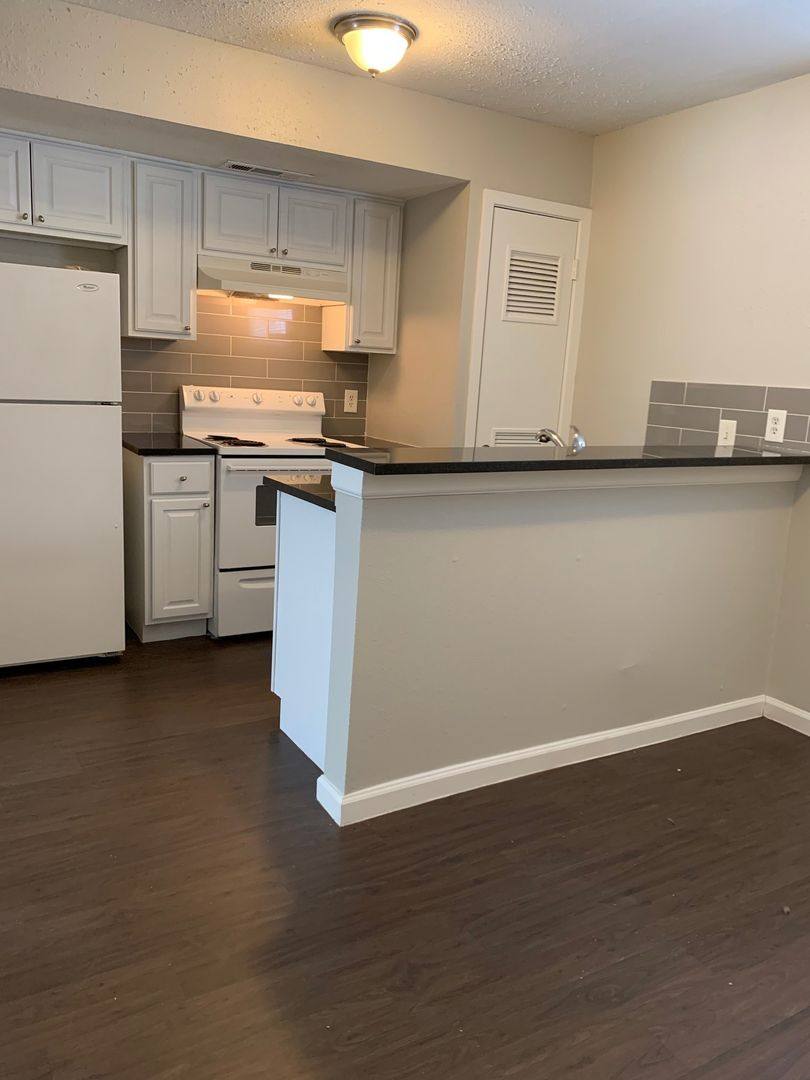 Apartment for rent at 303 W 40th St, Austin, TX 78751