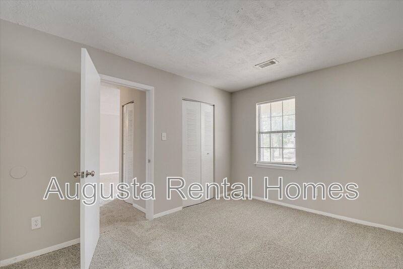 Apartment for rent at 2515 Center W Parkway #3F, Augusta, GA 30909
