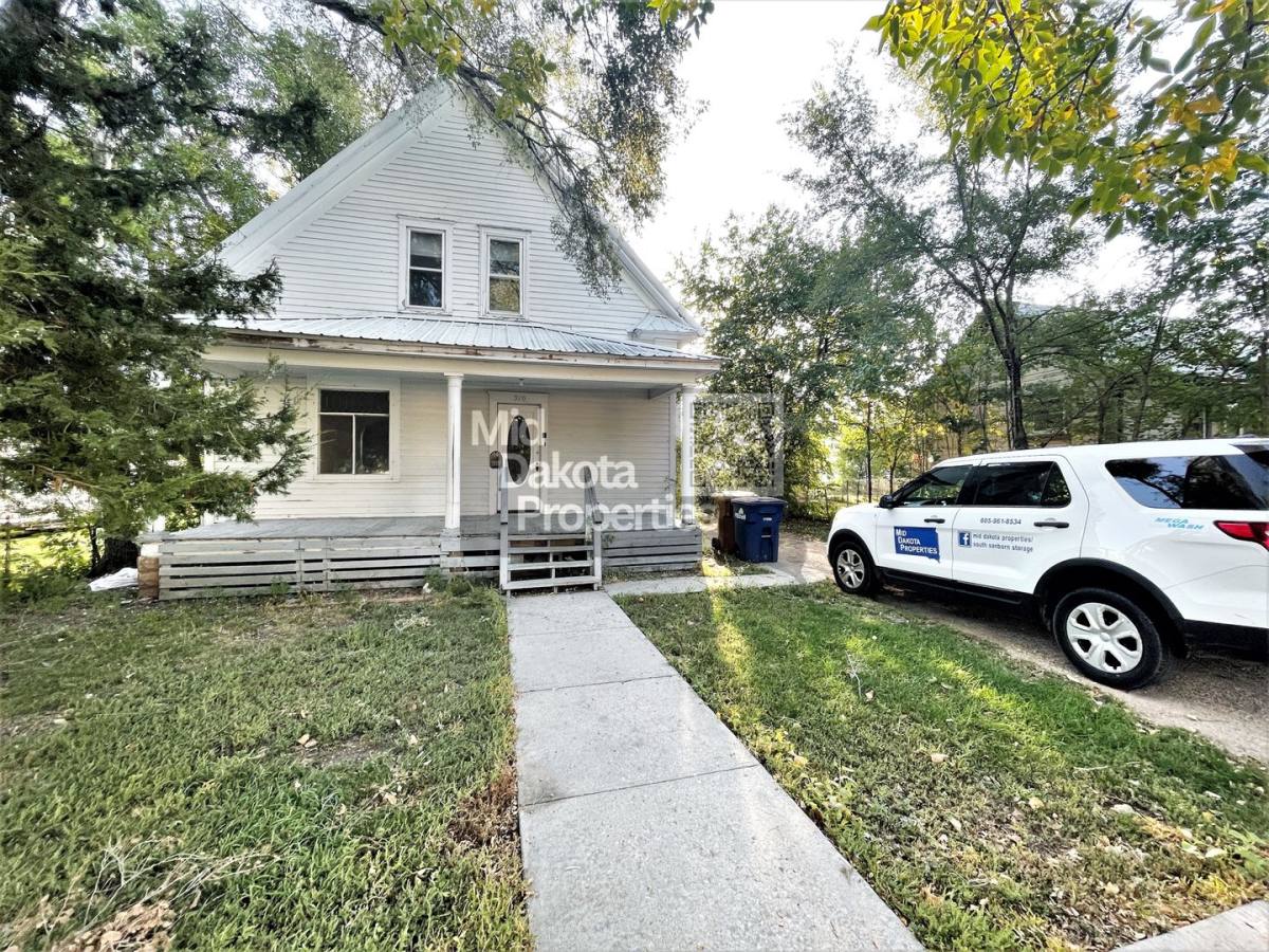 House for rent at 310 S Edmunds, Mitchell, SD 57301