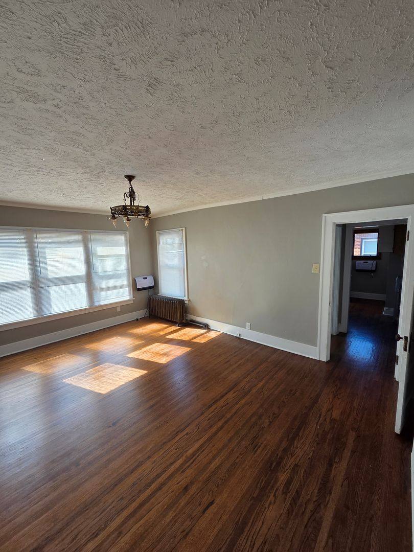Apartment for rent at 4907 Underwood Ave, Omaha, NE 68132