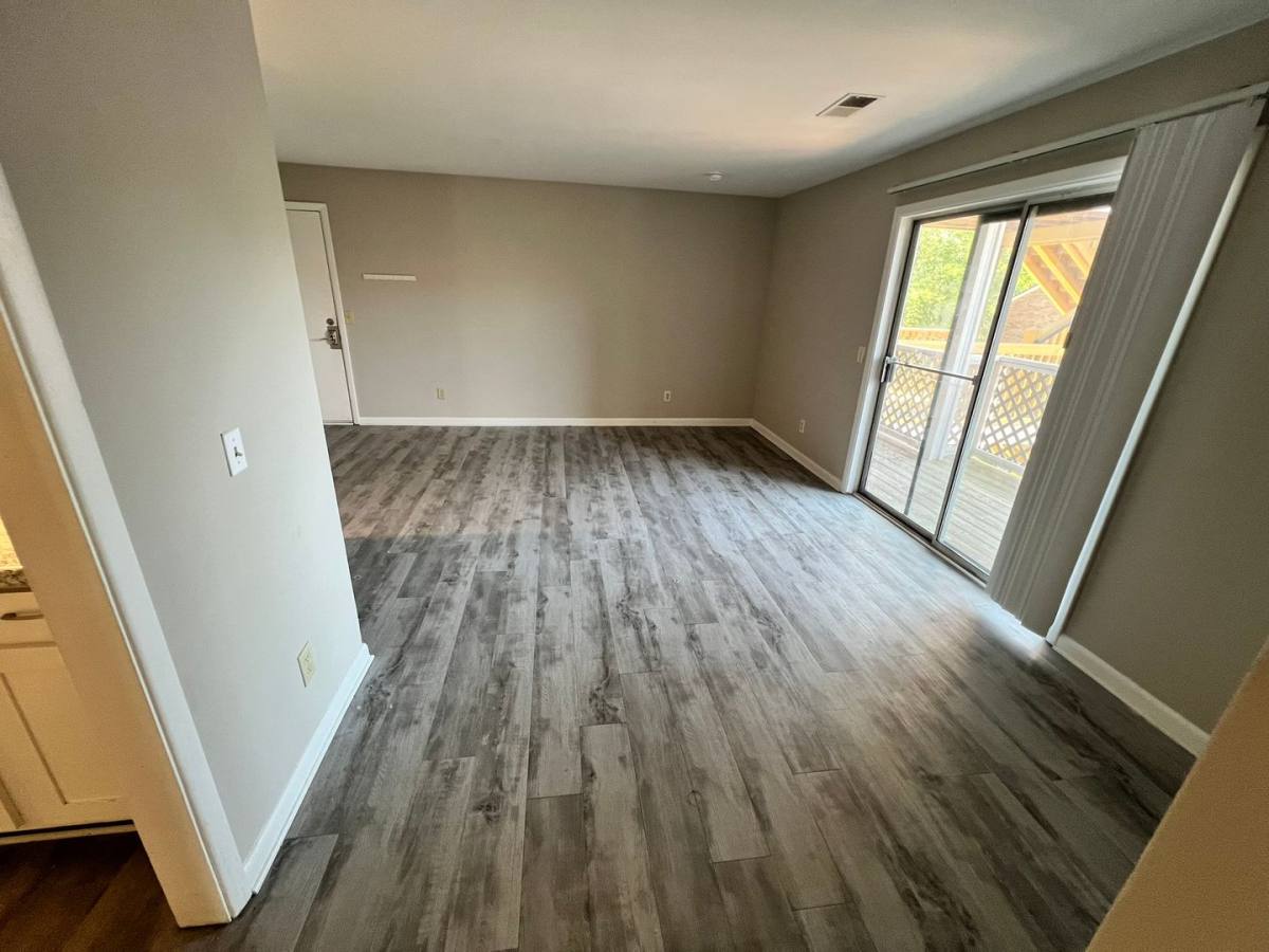 Apartment for rent at 220-324 Elm St, Clemson, SC 29631