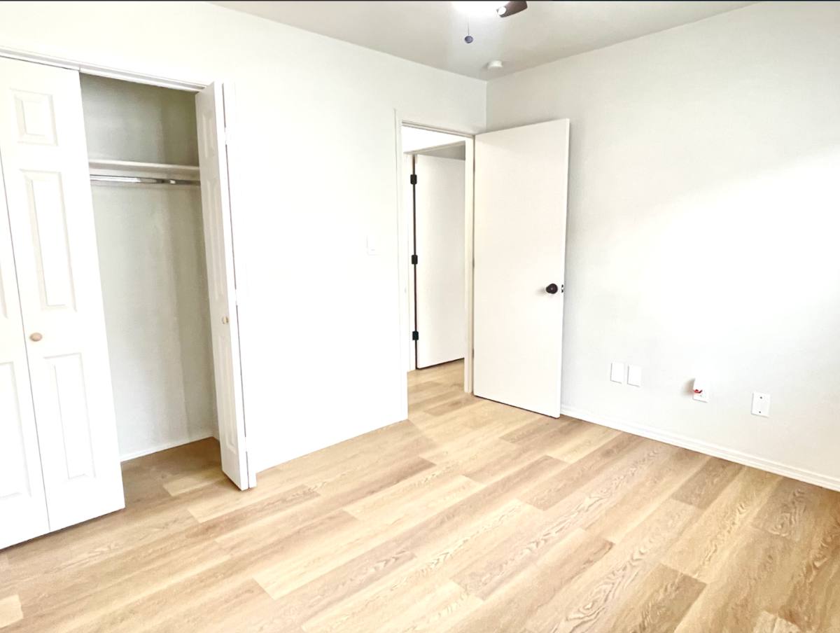 Apartment for rent at 603 N Carlsbad St, Owasso, OK 74055