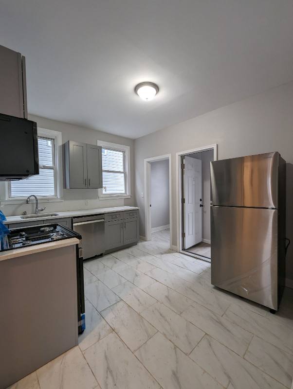 59 N 15th St 1 #1, East Orange, NJ 07017 - Apartment for Rent - Image 4