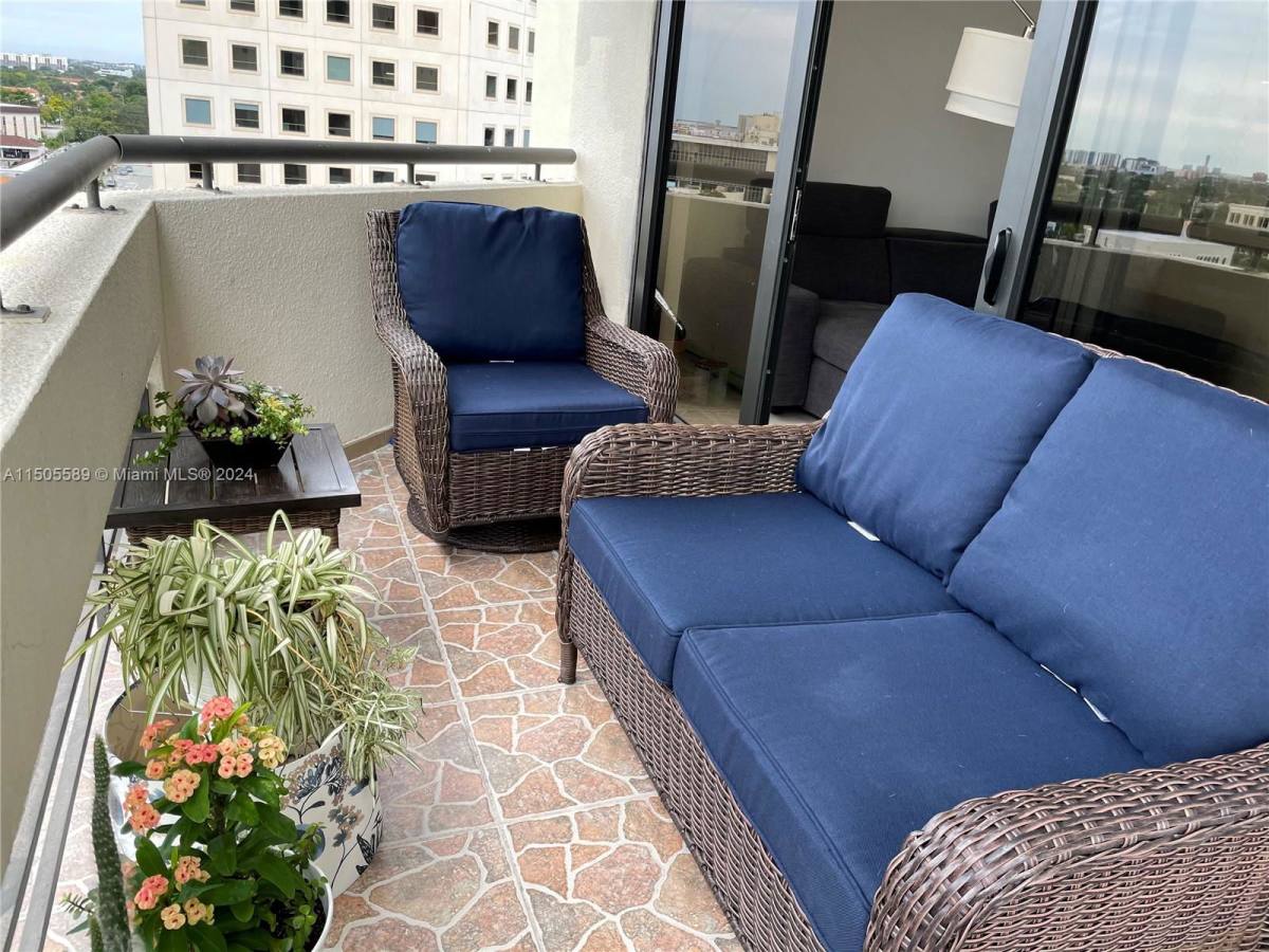 Condo for rent at 911 E Ponce De Leon Blvd, Miami, FL 33134