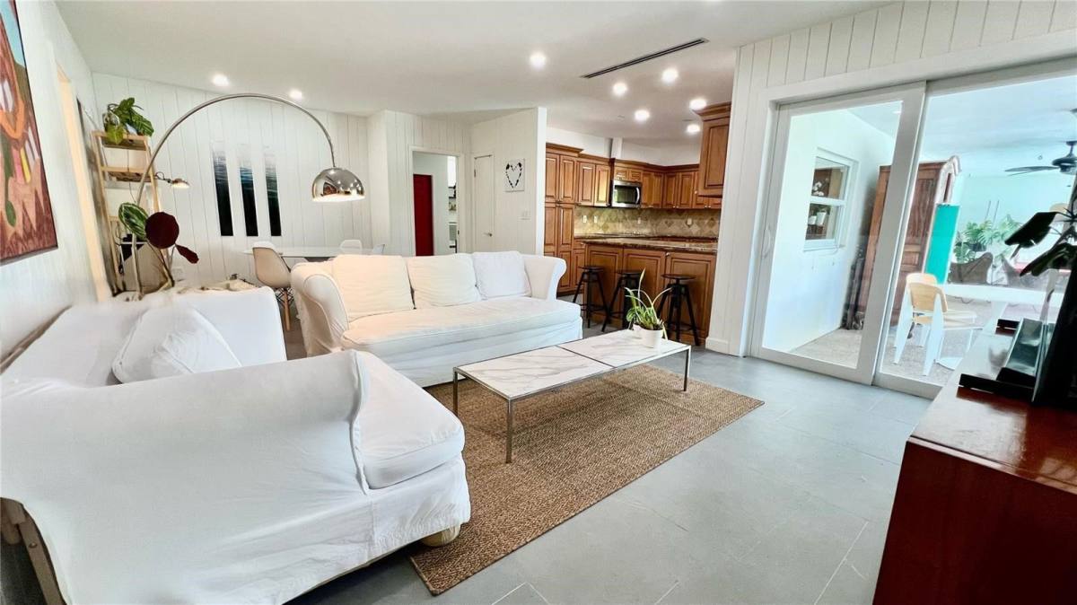 House for rent at 14605 SW 75th Ave, Miami, FL 33158