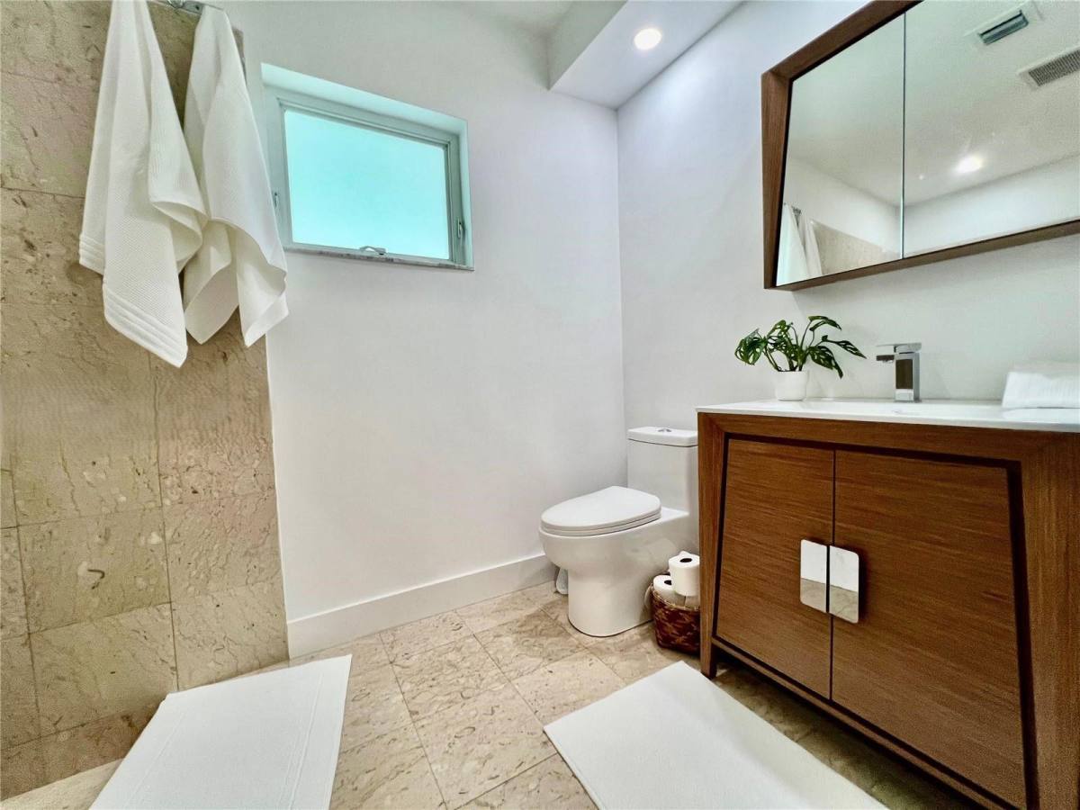 House for rent at 14605 SW 75th Ave, Miami, FL 33158