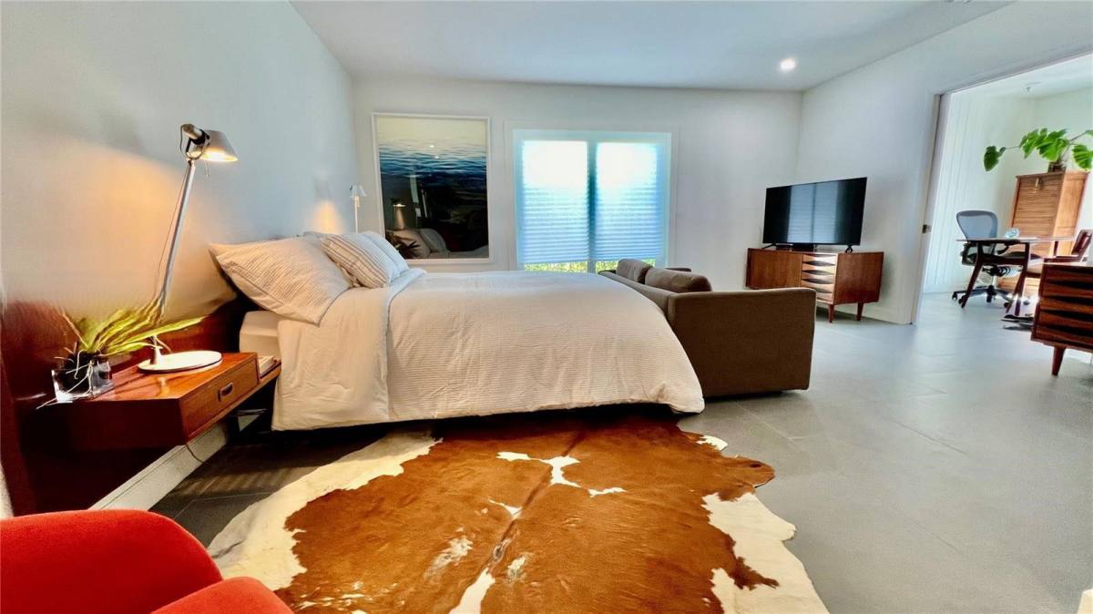 House for rent at 14605 SW 75th Ave, Miami, FL 33158