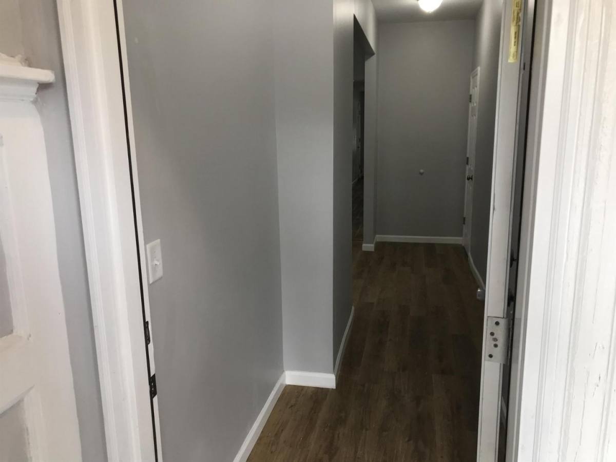 Apartment for rent at 416 S 17th St #1, Newark, NJ 07104
