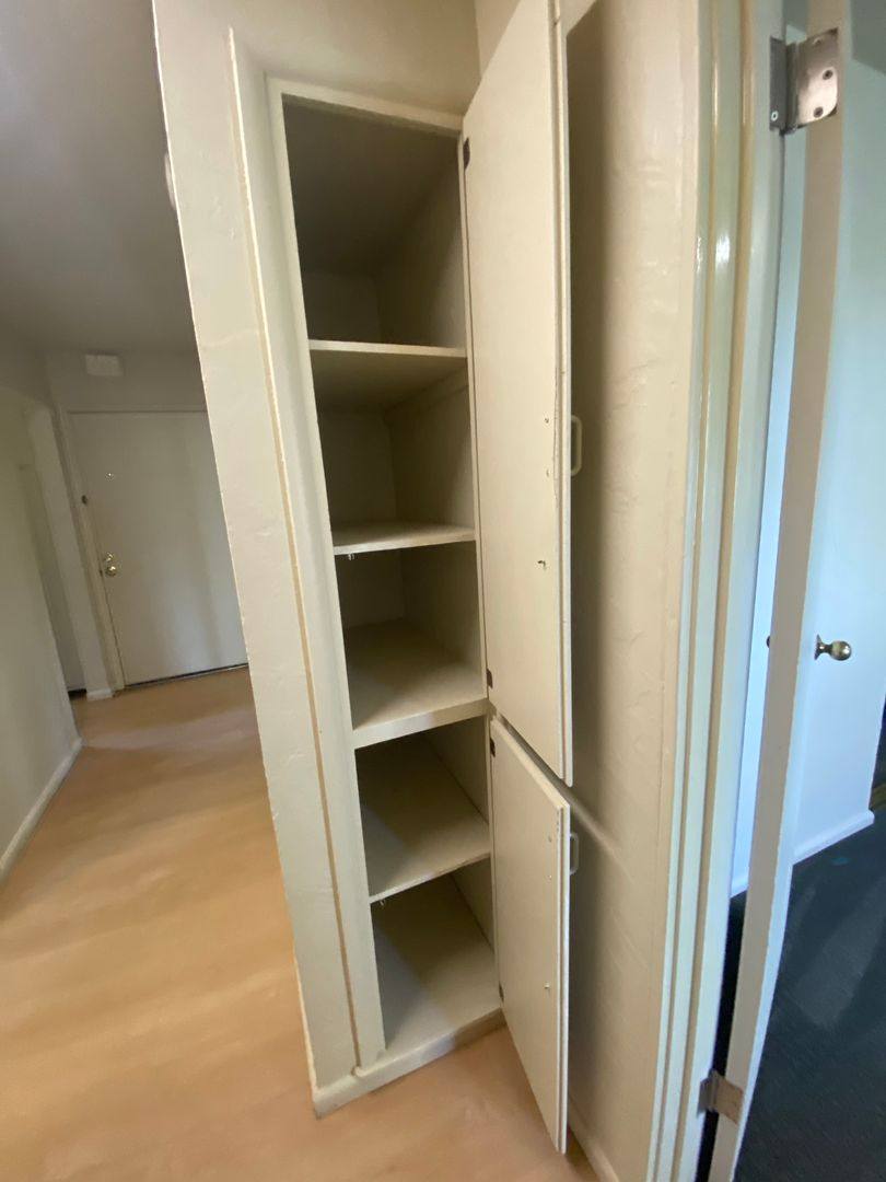 Apartment for rent at 5042 S Corbett Ave, Portland, OR 97239