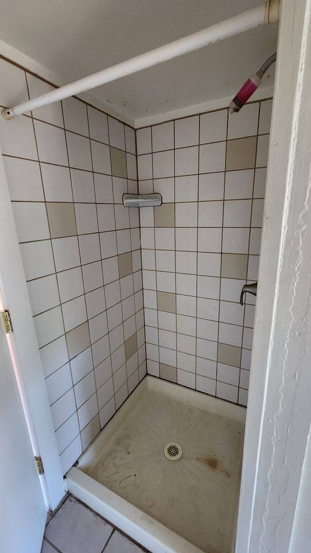 Apartment for rent at 3230 Wainbell Ave, Pittsburgh, PA 15216
