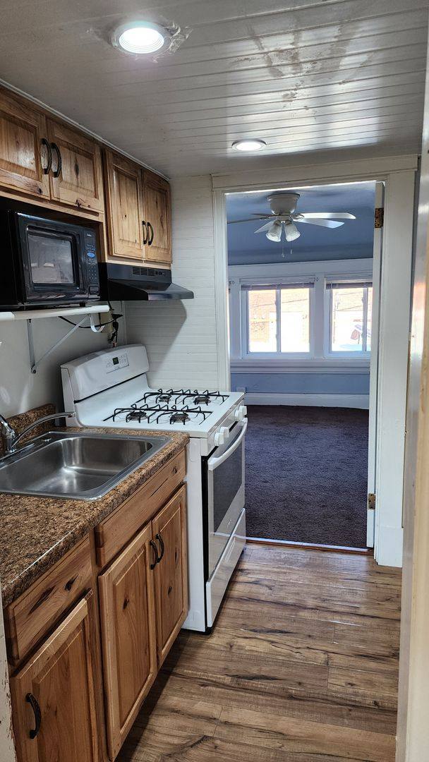 Apartment for rent at 3230 Wainbell Ave, Pittsburgh, PA 15216