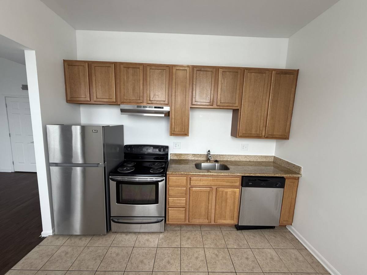 Apartment for rent at 2200 Gilbert Ave, Cincinnati, OH 45206