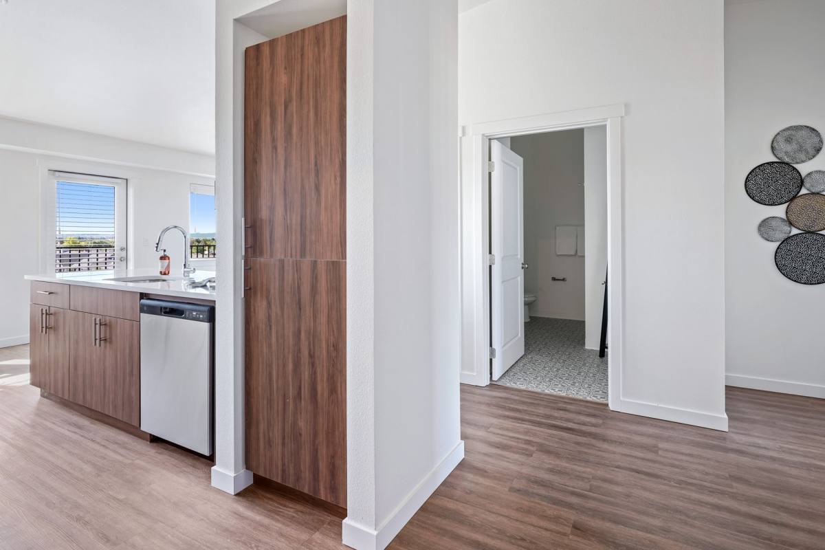 Apartment for rent at 3025 NW 7th St, Redmond, OR 97756