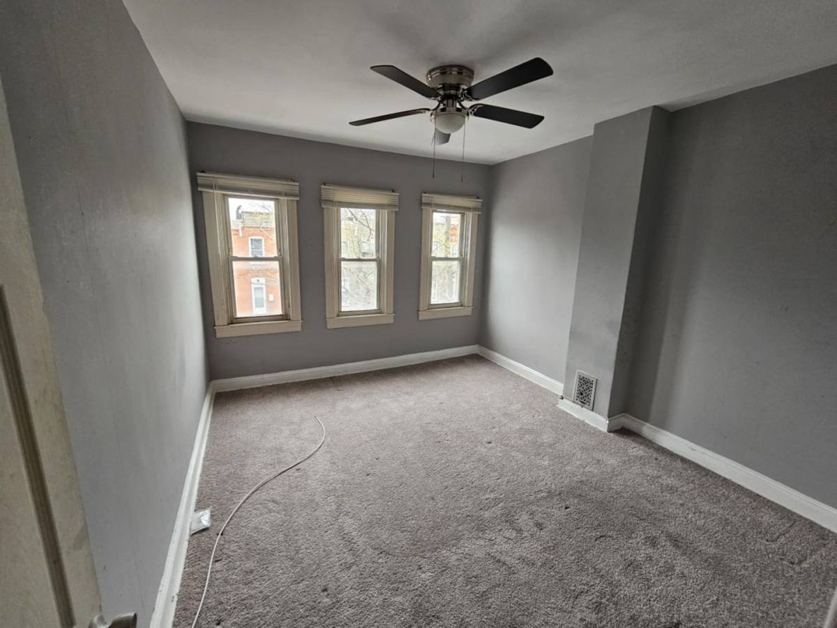 Townhouse for rent at 1111 W Hamburg St, Baltimore, MD 21230