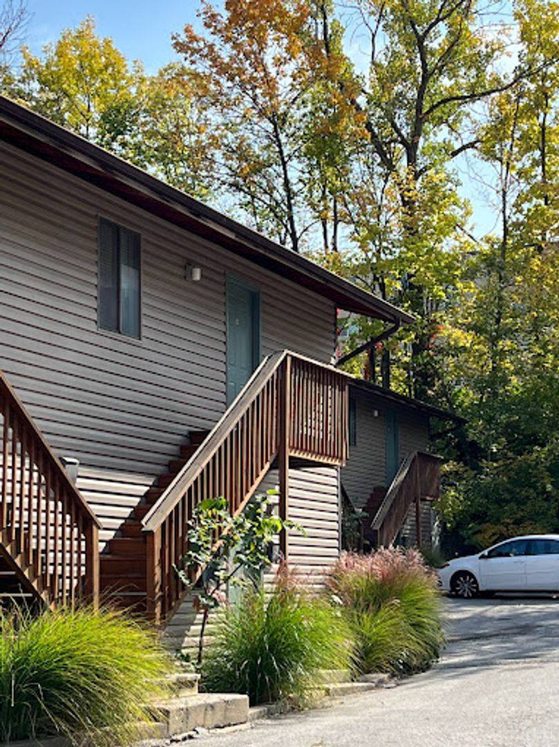 Apartment for rent at 1626 University Ave, Columbia, MO 65201