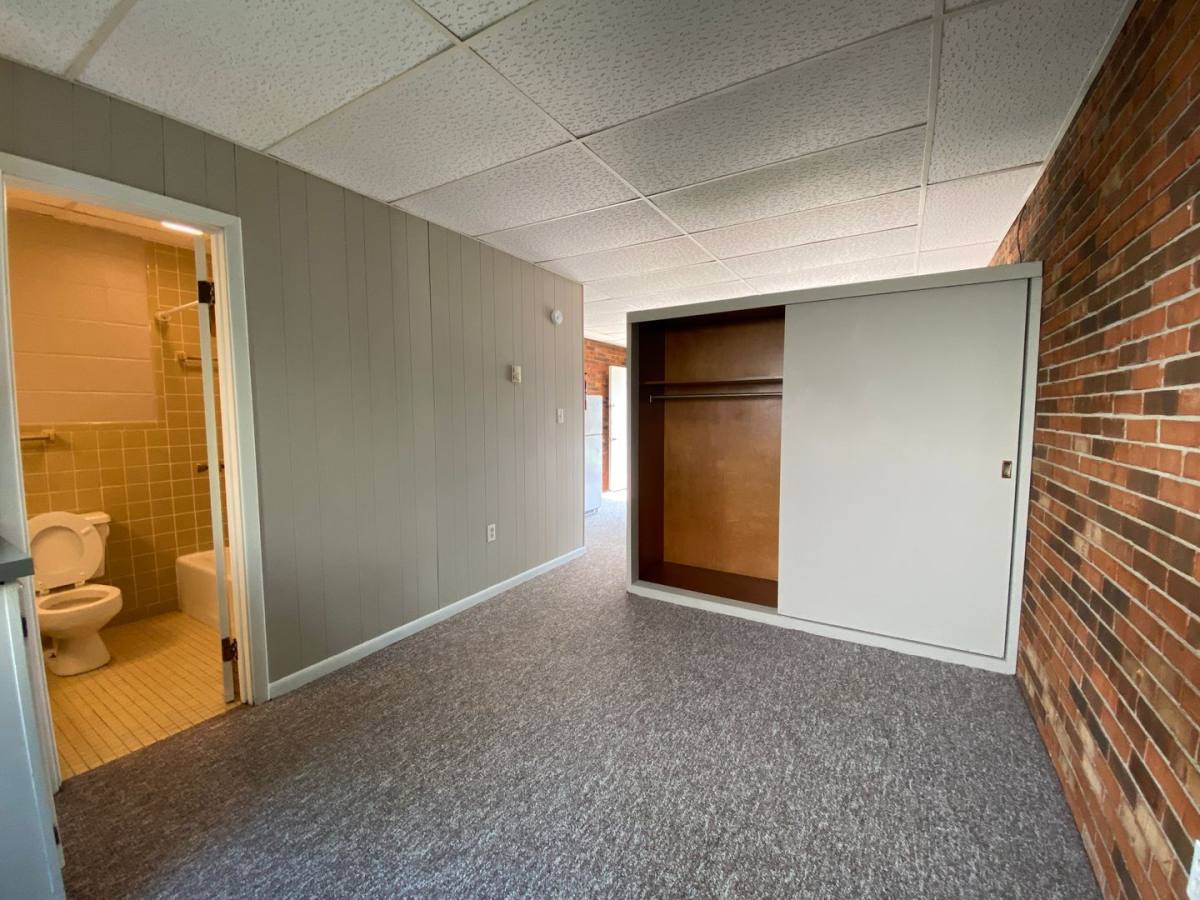 Apartment for rent at 305 N Dunn St, Bloomington, IN 47408
