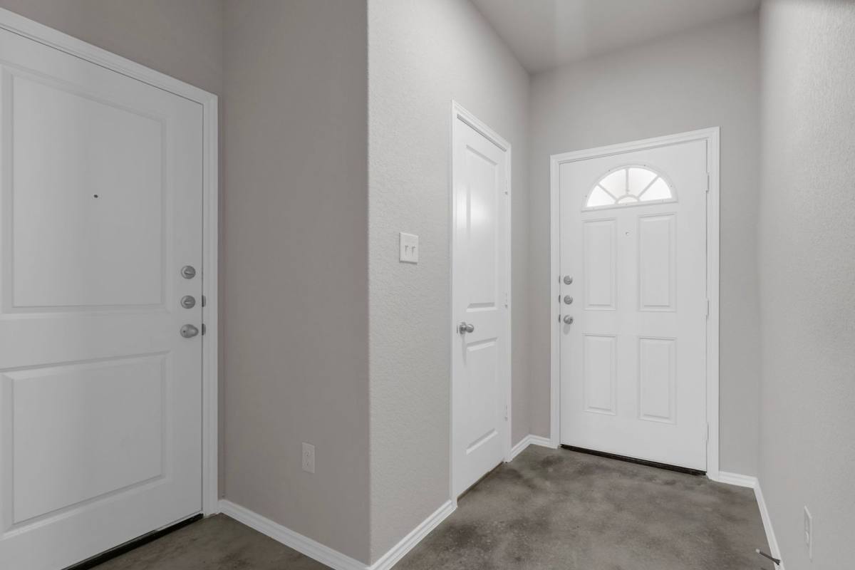 Apartment for rent at 9934 Hazy Bend, San Antonio, TX 78233
