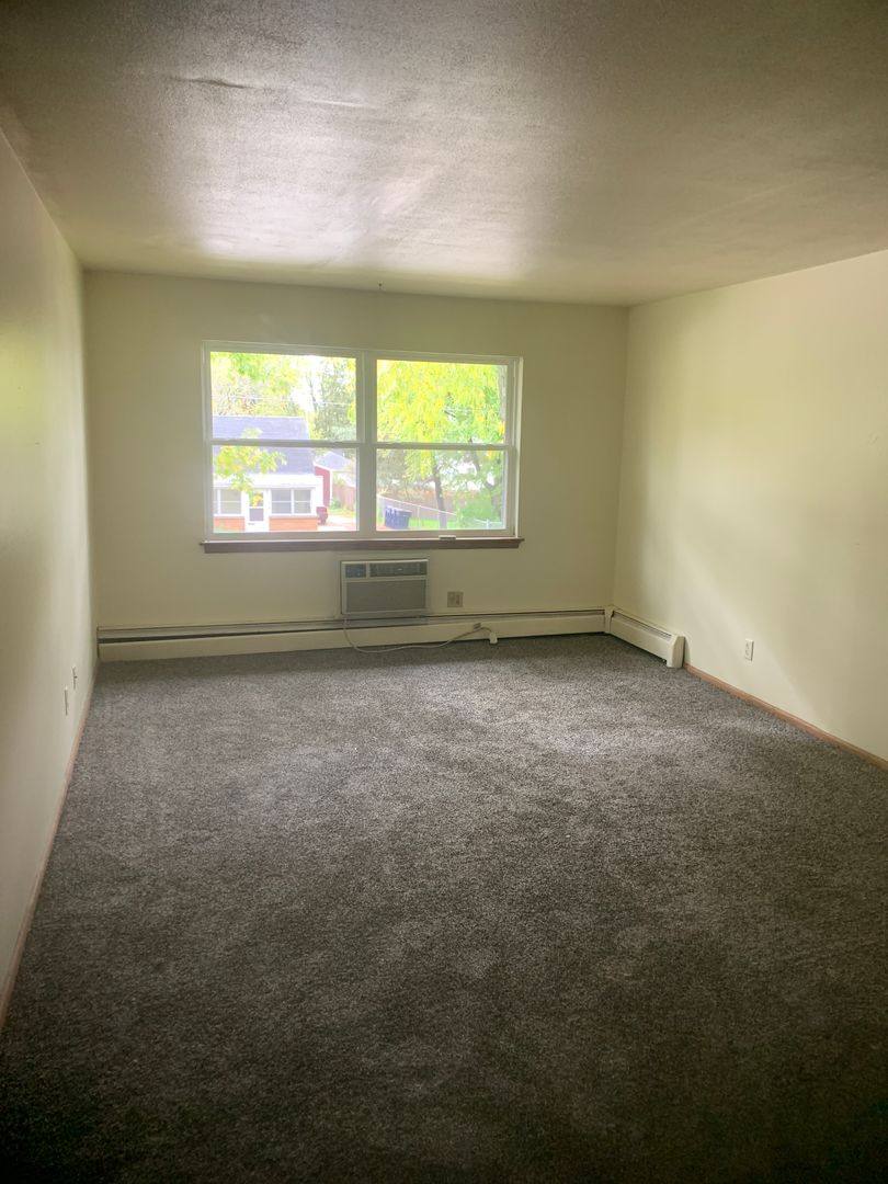 Apartment for rent at 309 E Memorial, Janesville, WI 53545
