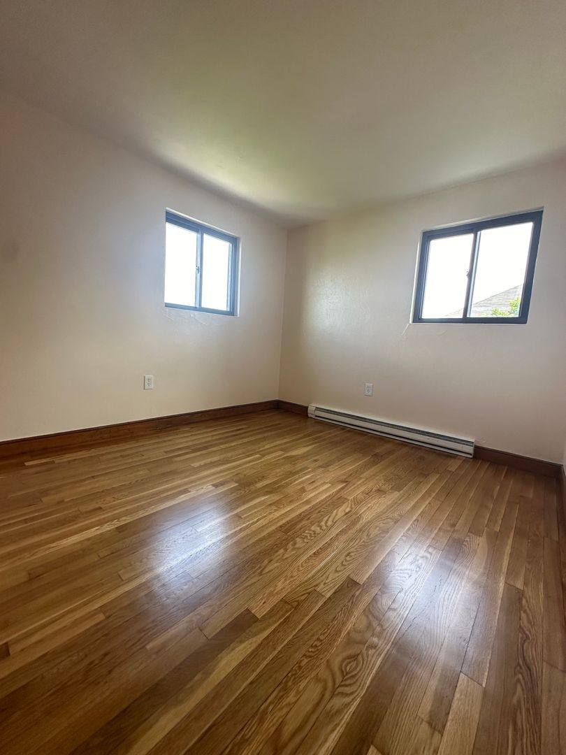 Apartment for rent at 836 Sea St, Quincy, MA 02169