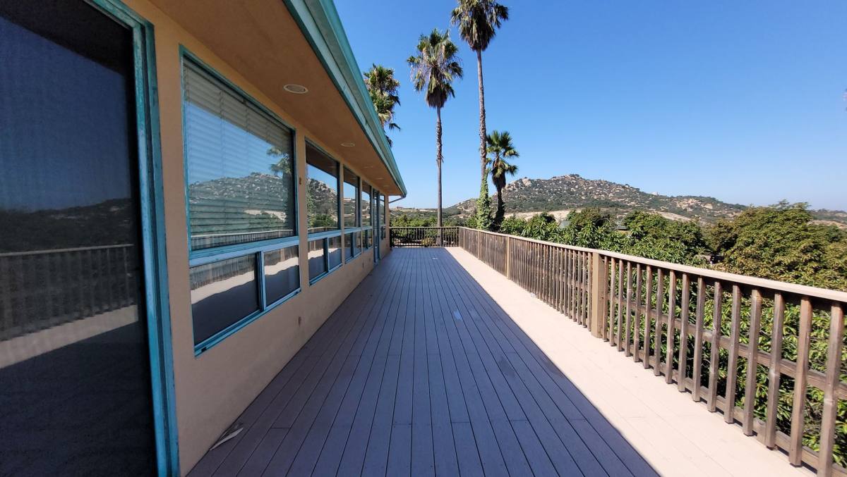 House for rent at 16255 Highland Valley Rd, Ramona, CA 92065
