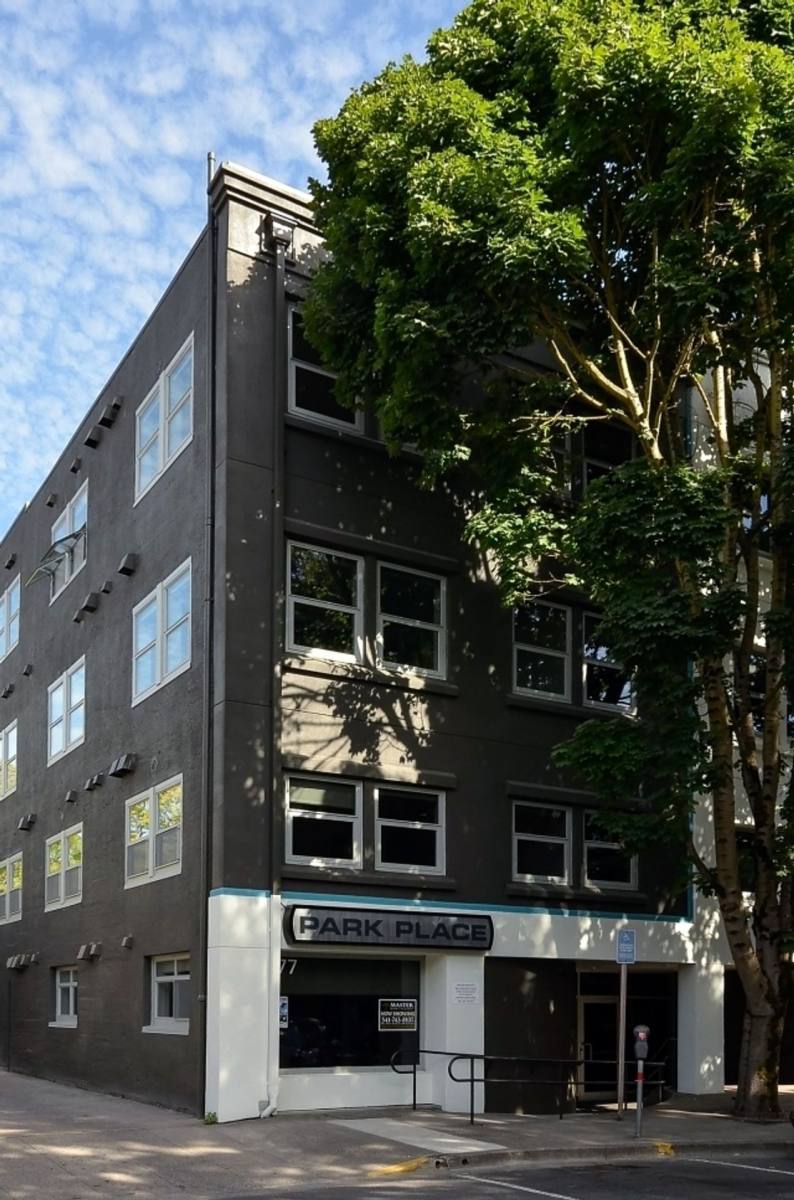 Apartment for rent at 877 E Park St, Eugene, OR 97401