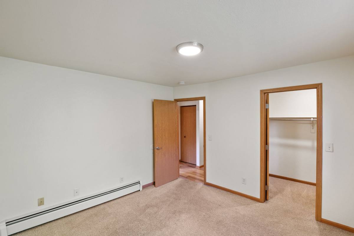 Apartment for rent at 3356 Byron Center Ave SW, Wyoming, MI 49519