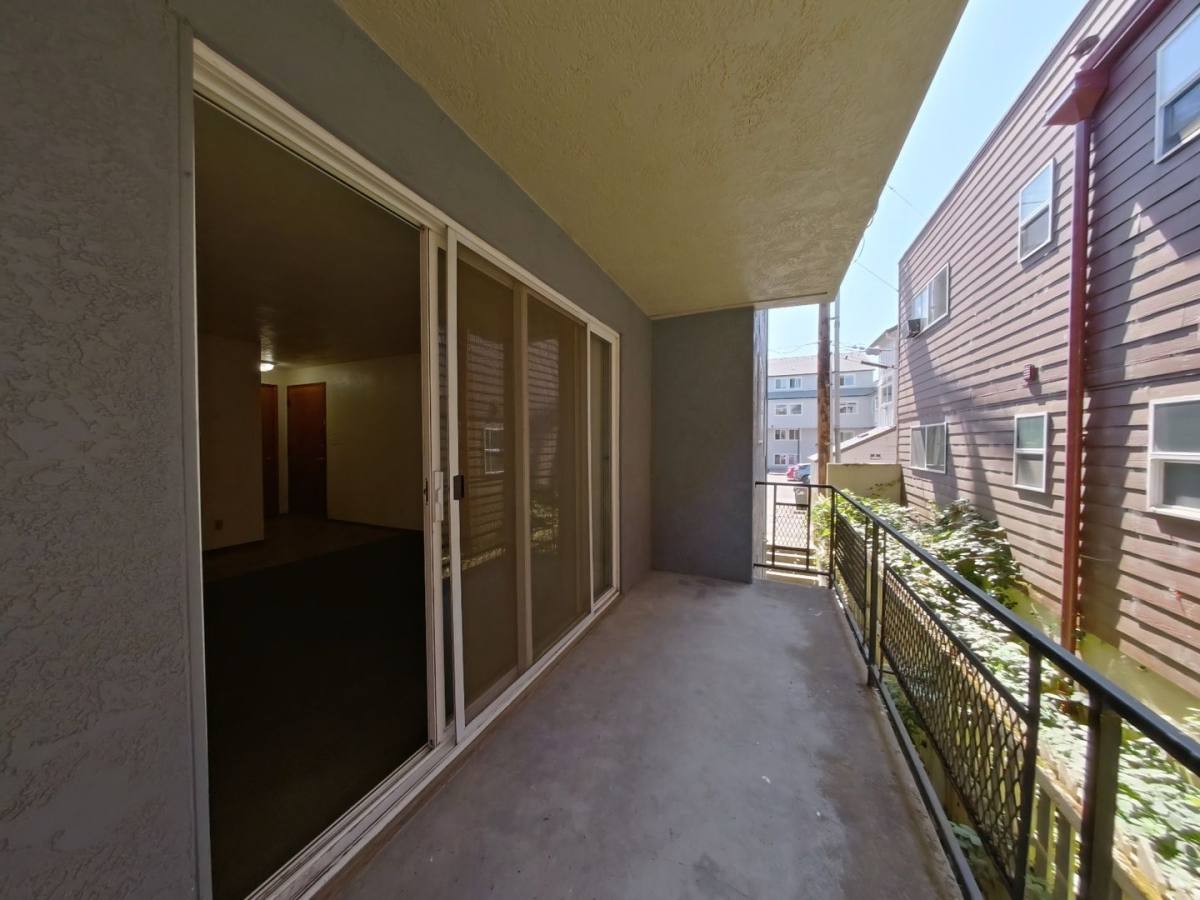 Apartment for rent at 1844 Kincaid St, Eugene, OR 97403