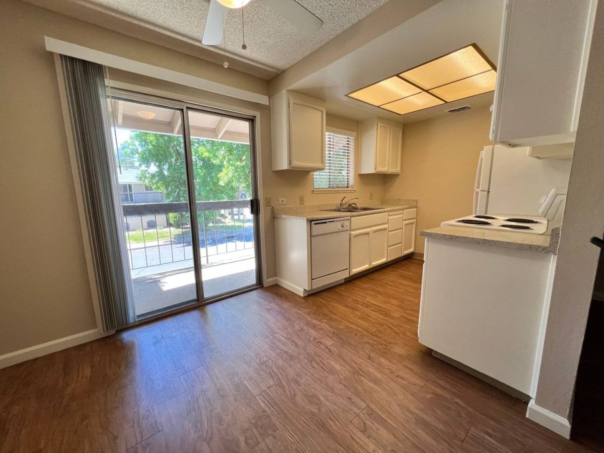 Apartment for rent at 1575 Heather Dr, Yuba City, CA 95993