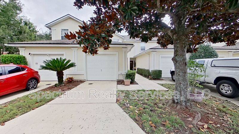 Townhouse for rent at 1209 Southern Stream Court, Saint Johns, FL 32259
