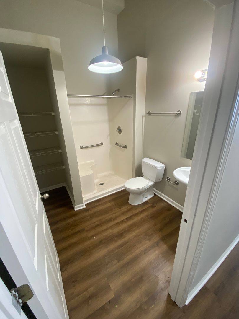 Apartment for rent at 415 N 3rd St, Saint Joseph, MO 64501