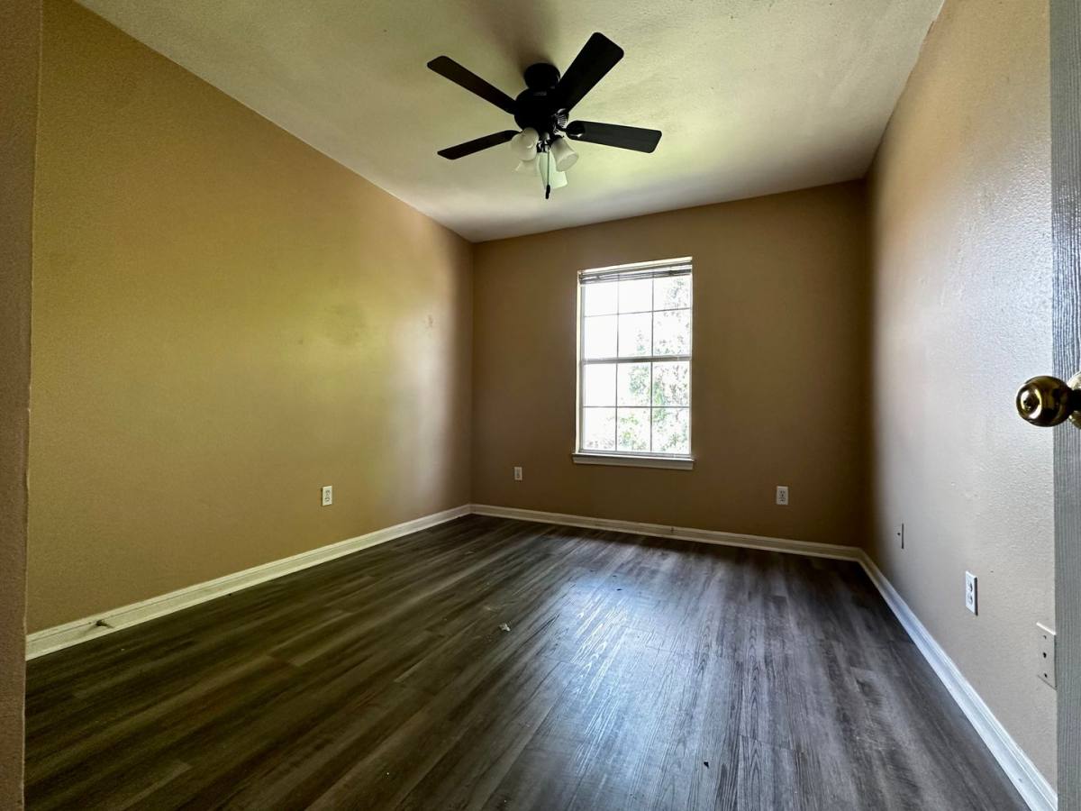Apartment for rent at 1902 S 8th St, Waco, TX 76706